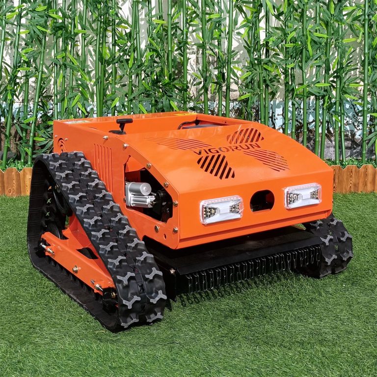 remote controlled track forest farm mowing machine